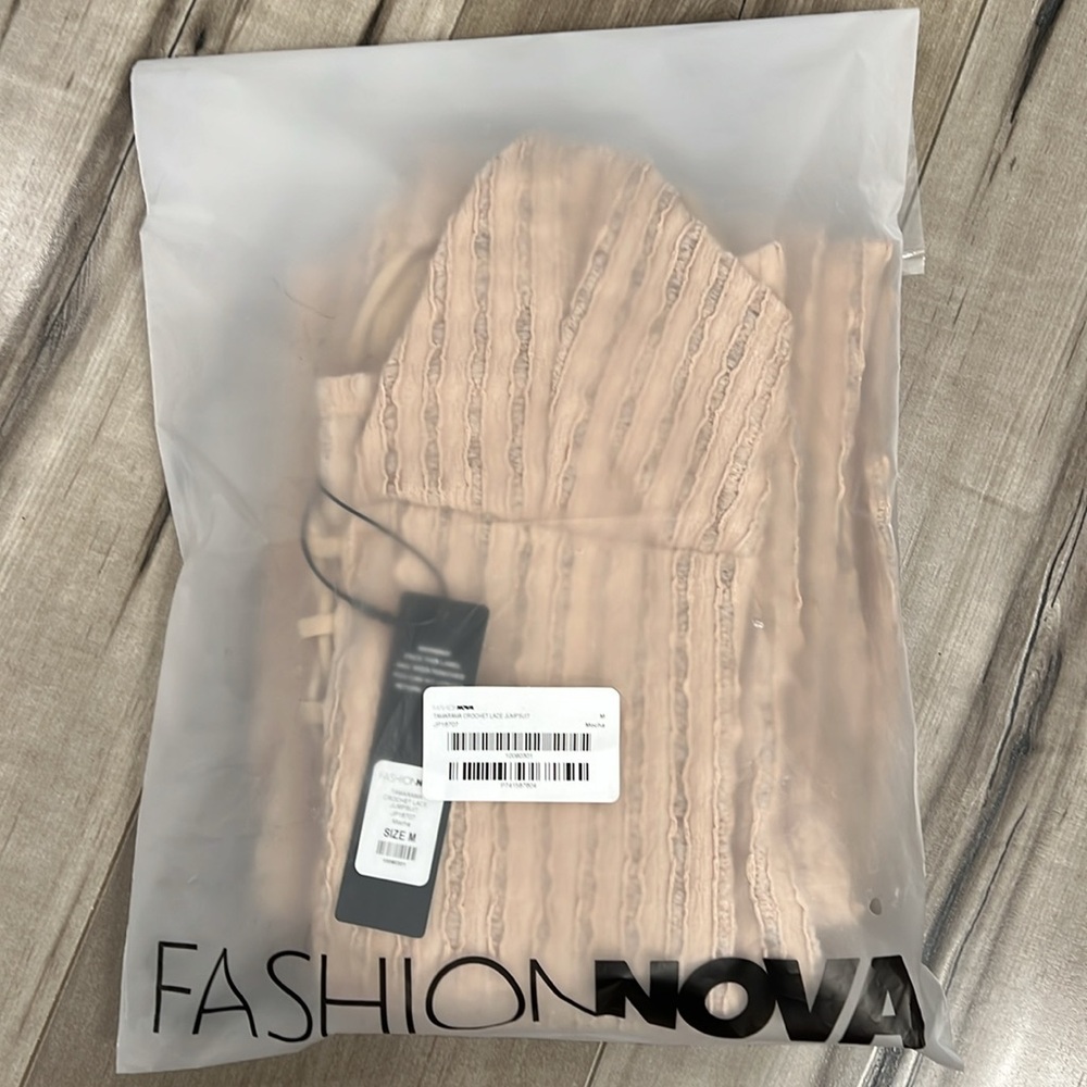 Fashion Nova Jumpsuit - Picture 4 of 5
